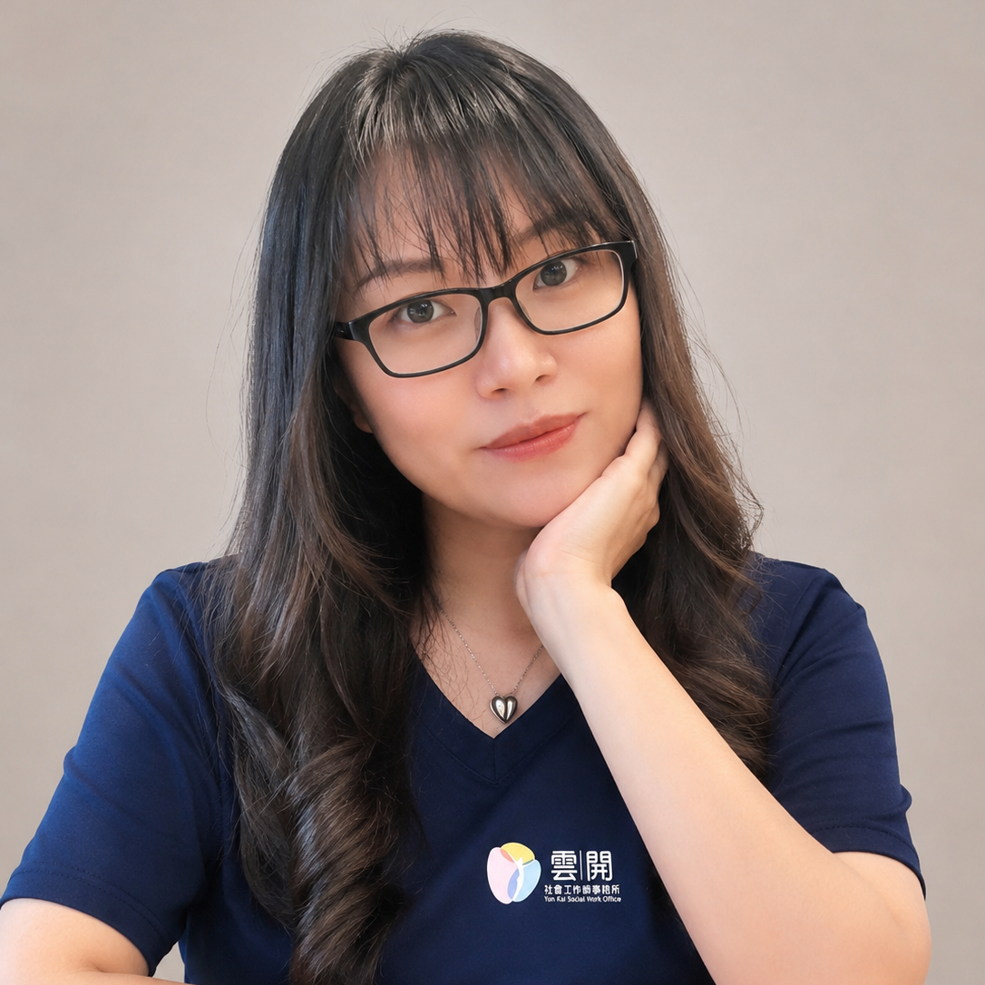 李思儀 社工師