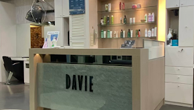 DAVIE HAIR莊大衛北車店